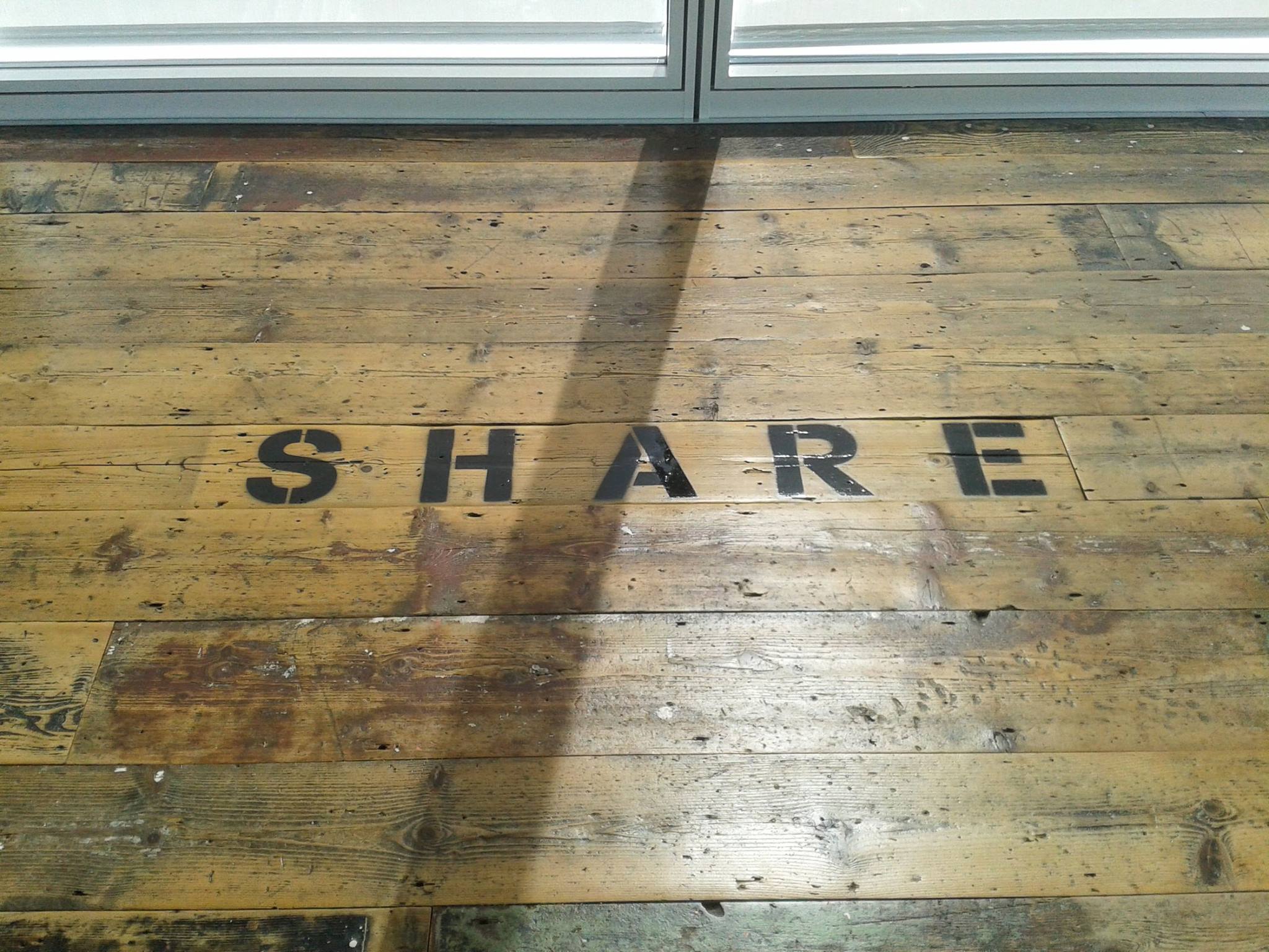 Reclaimed Pine | 10974278_388025031370231_8397816042665825136_o | White & White