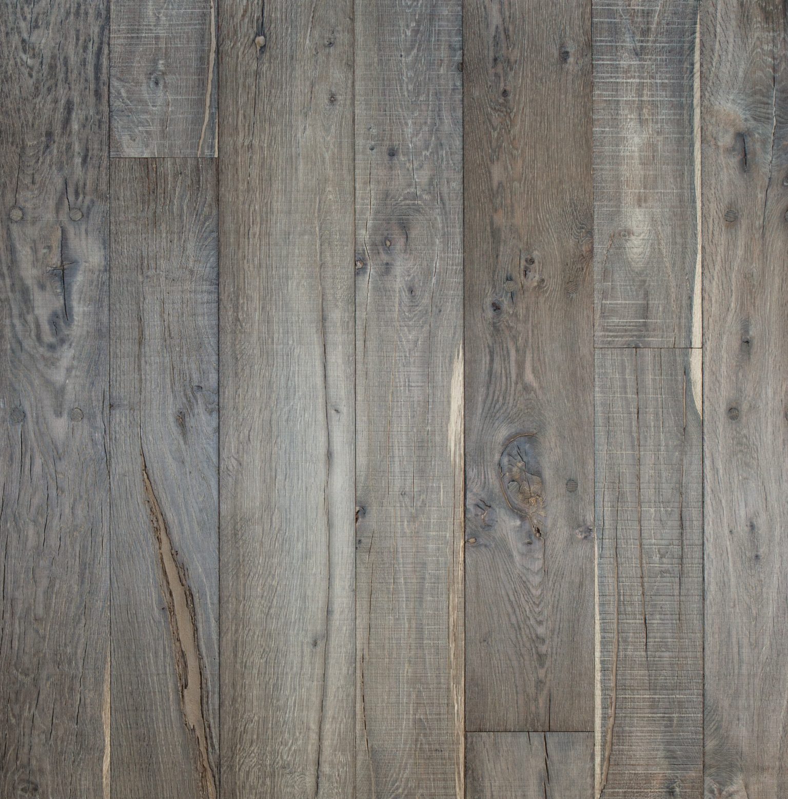 Reclaimed Oak | OLD DUTCH BY VAN SPEIJCK | White & White